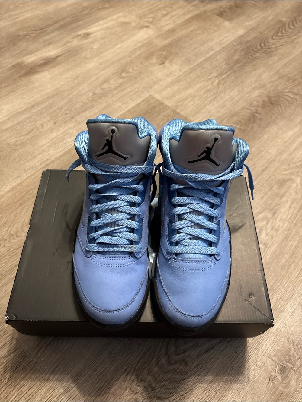 Jordan 5 UNC